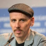 Ewen Bremner