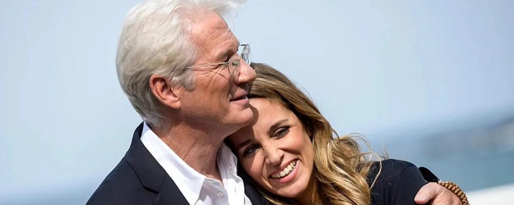 Richard Gere se muda a España con Alejandra Silva