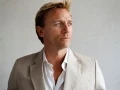 Daniel Craig