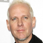 Tom Dumont