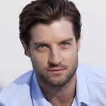 Axle Whitehead