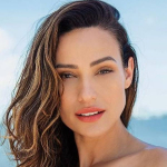 Valeska Castillo