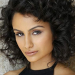 Nazanin Mandi