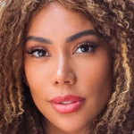 Anahi Izali