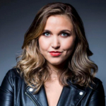 Taylor Tomlinson