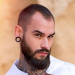 Krystian Pasiecznik