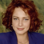Béatrice Macola
