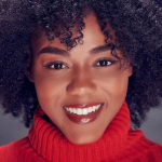 Nia Holloway
