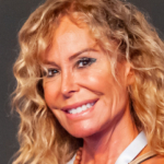 Lara Dibildos