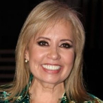 Carla Estrada