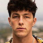 Tayler Holder
