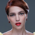 Elena Mengreli