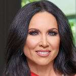 LeeAnne Locken