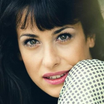 Lara Komar