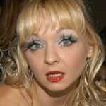 Julie Atlas Muz
