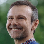 Svyatoslav Vakarchuk