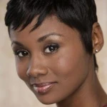 Emayatzy Corinealdi