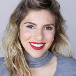 Alexa Kahn