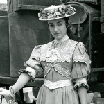 Joyce Ames