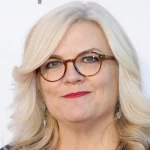 Paula Pell