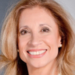 Loreto Valenzuela