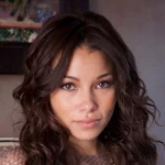 Jessica Parker Kennedy