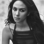 Aurora Perrineau