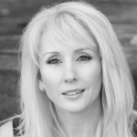 Suzie MacKenzie