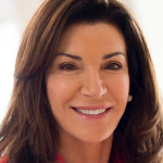 Hilary Farr
