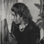 María Santos