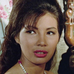 Eva Darren