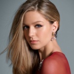 Melissa Benoist