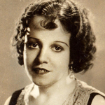 Daisy Hilton