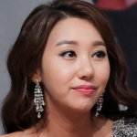 Min Ji-young