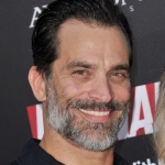 Johnathon Schaech