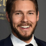 Scott Clifton