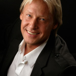 Dmitriy Kharatyan
