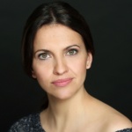 Ana Ruiz