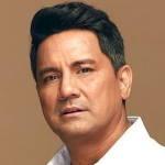 Richard Gomez