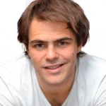 Peter Lanzani