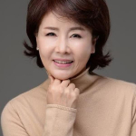 Eun-Sook Sunwoo