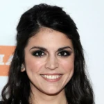 Cecily Strong