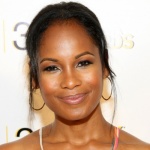 Robinne Lee