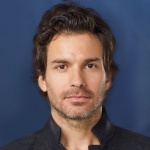 Santiago Cabrera