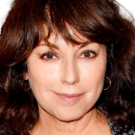 Julie Arnold