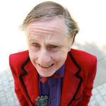 Dewi Savage