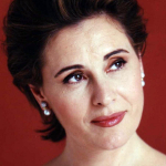 María Bayo