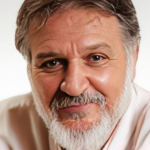 Khosrow Shahraz