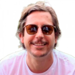 Alejandro Riaño