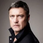 Vincent Regan